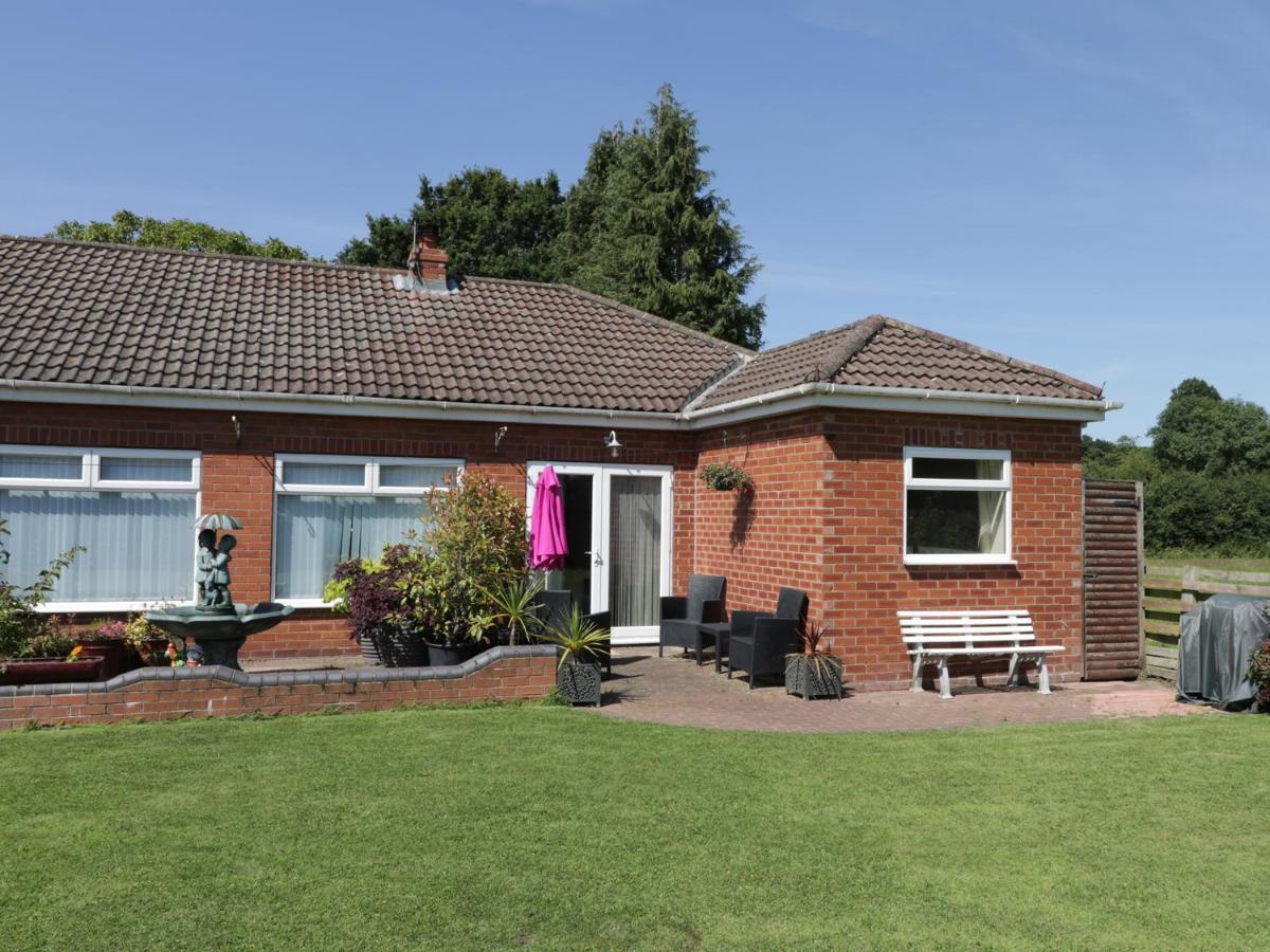 The Bungalow York Exterior foto